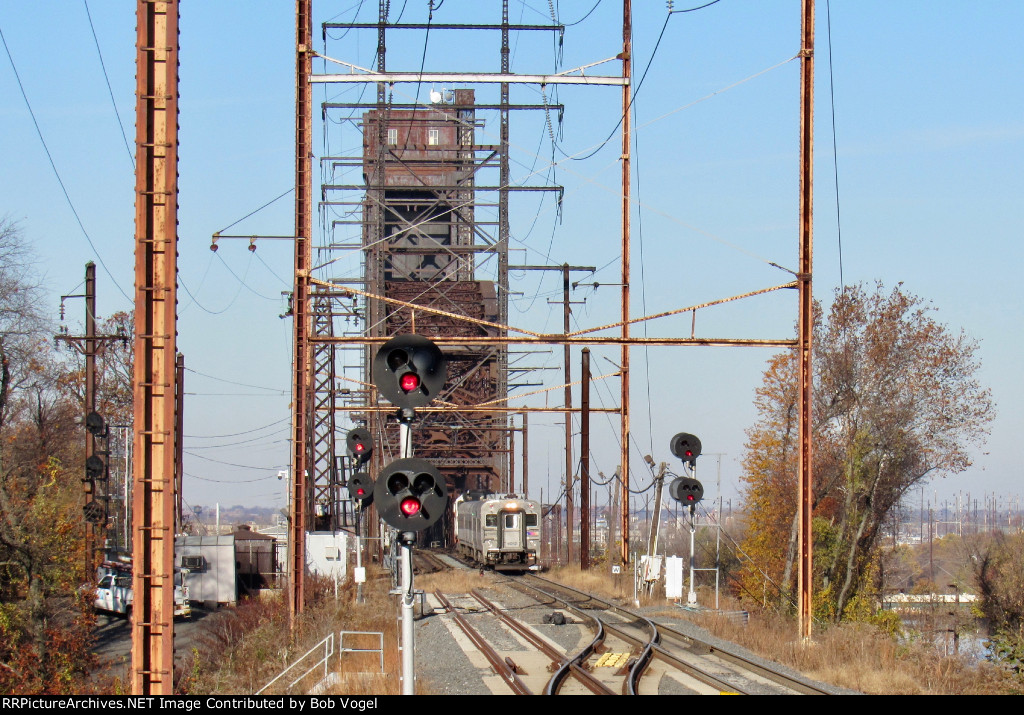 NJT 6052